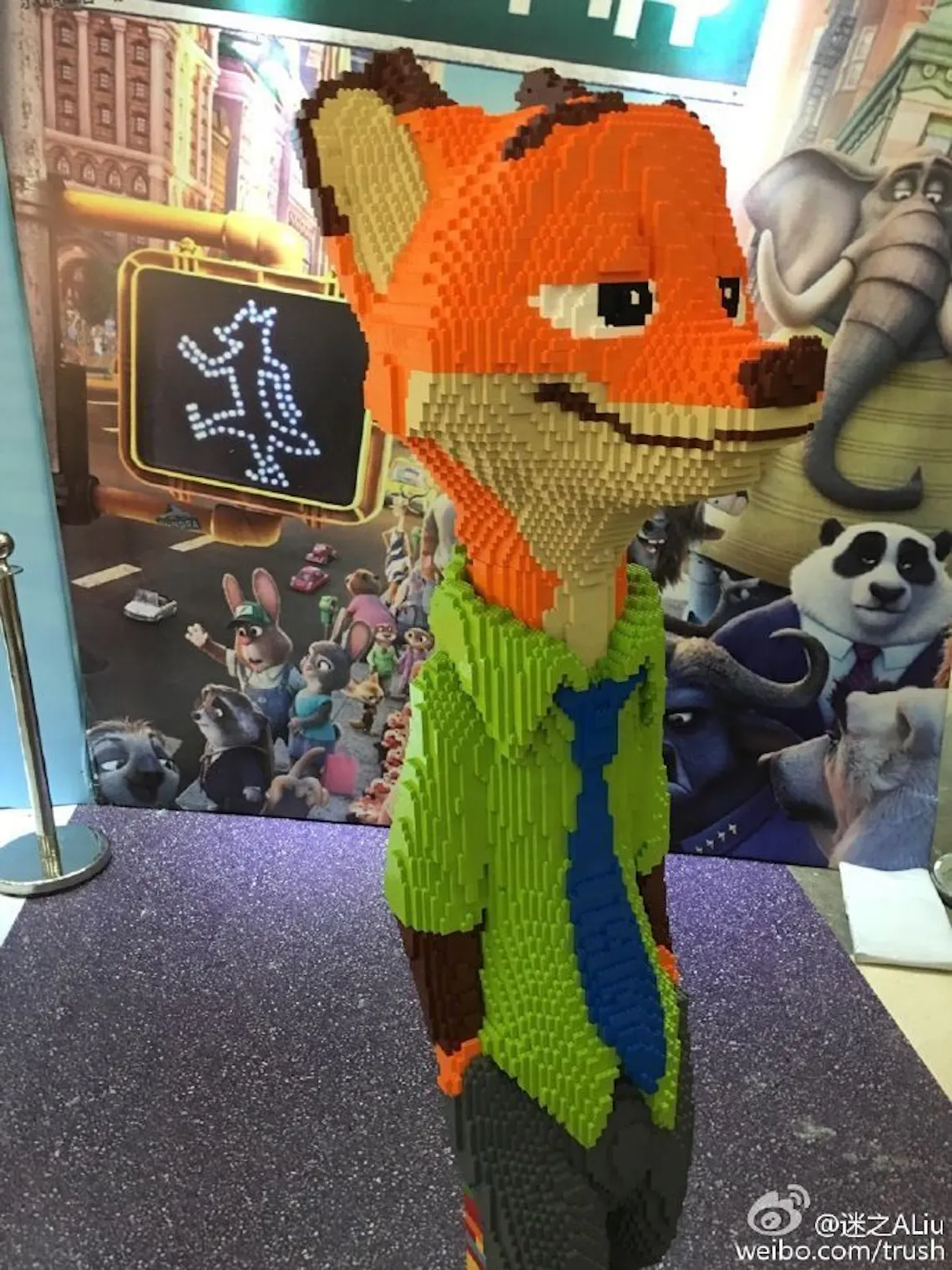 lego ganz