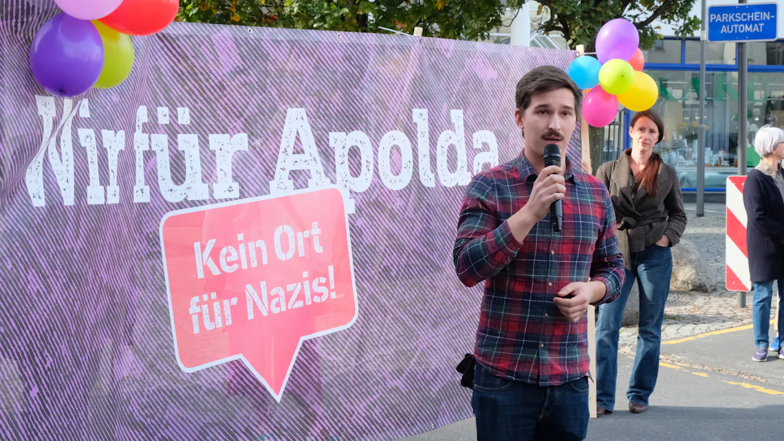 demo