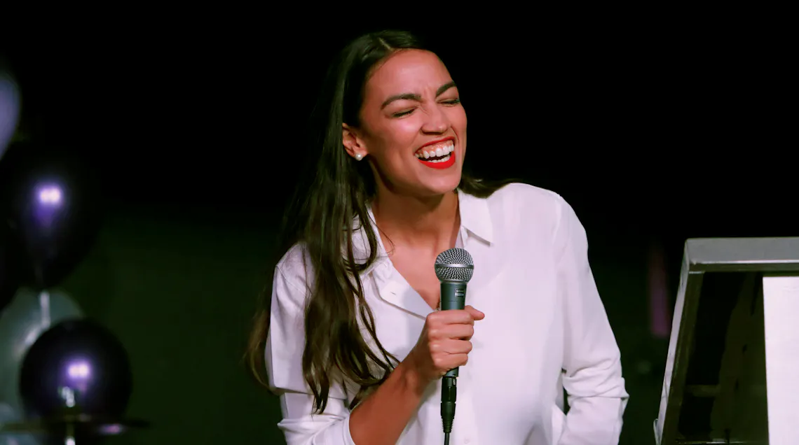 Alexandria Ocasio-Cortez ist eine Art Anti-Trump.